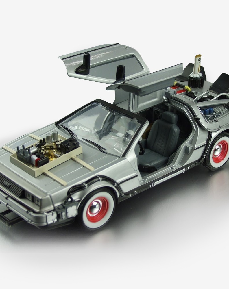 Back to the Future III - Delorean replica by WELLY View 4