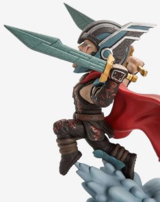 FIGURA Q-FIGURA MARVEL THOR Vista 3