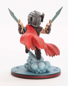 FIGURA Q-FIGURA MARVEL THOR Vista 4