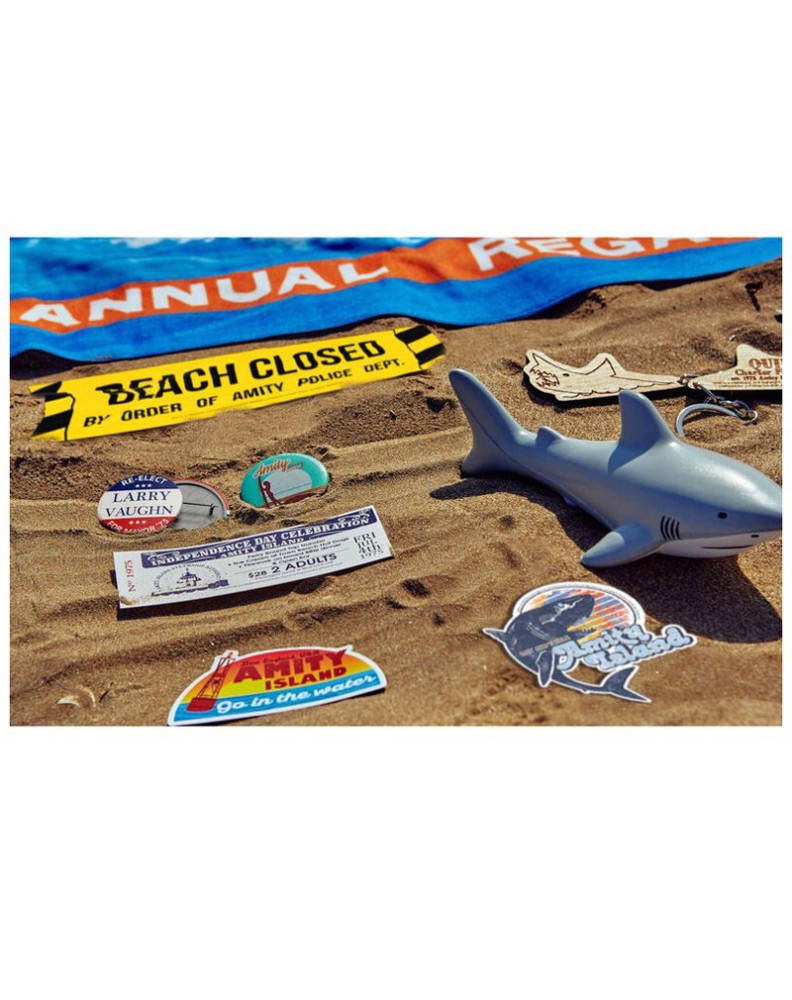 SHARK collection box Amity Island View 3