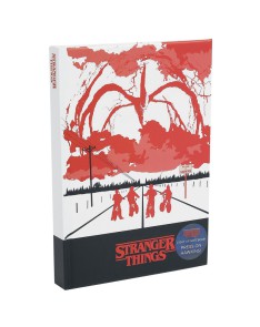 CUADERNO CON LUZ STRANGER THINGS AZOTAMENTES