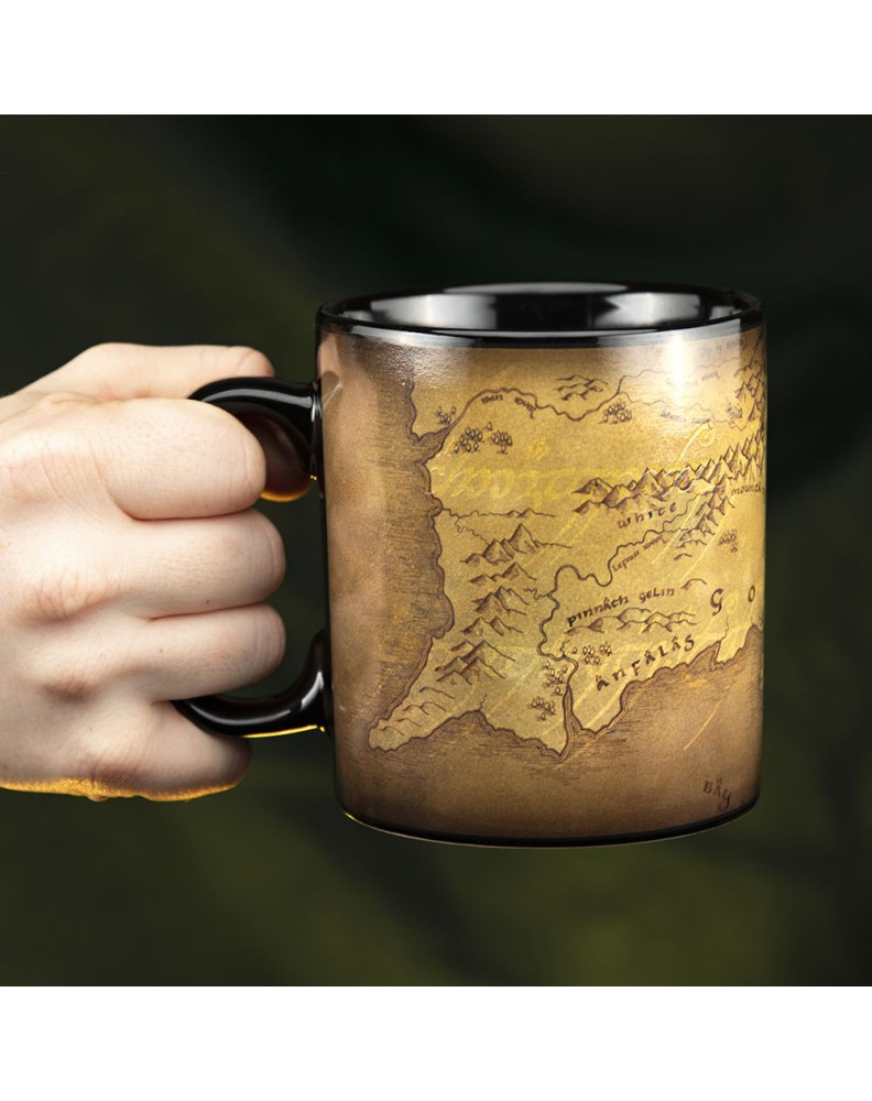 TAZA TÉRMICA EL SEÑOR DE LOS ANILLOS TIERRA MEDIA  Vista 4