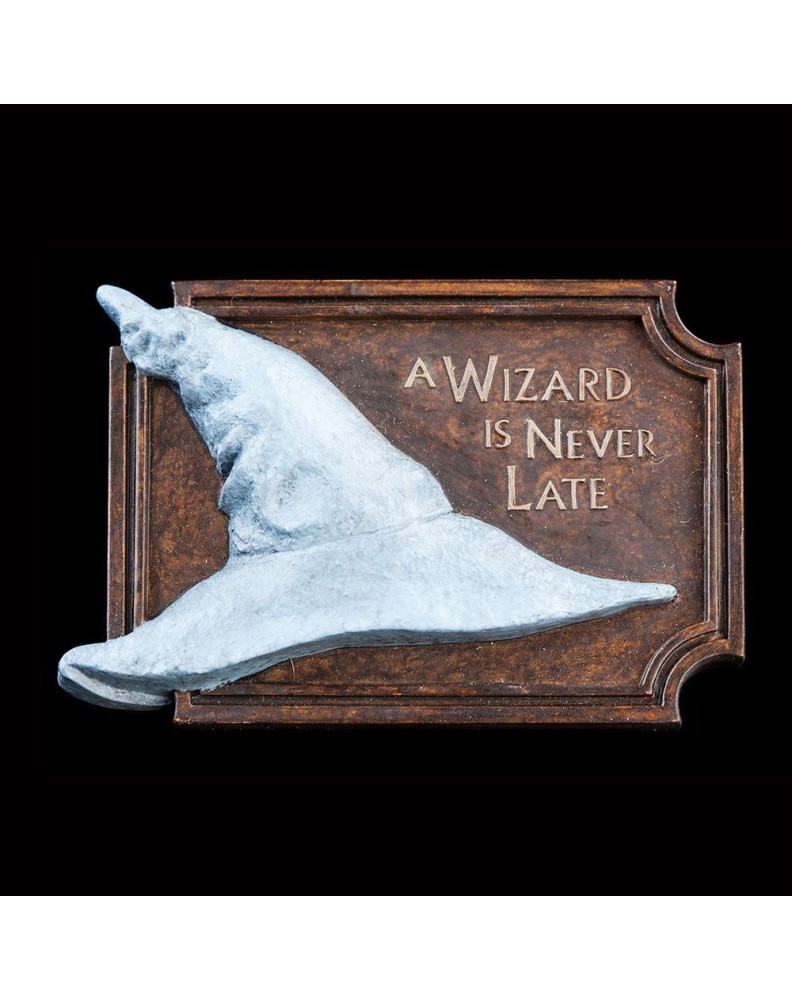 Lord of the Rings Magnet A Wizard Is Never Late