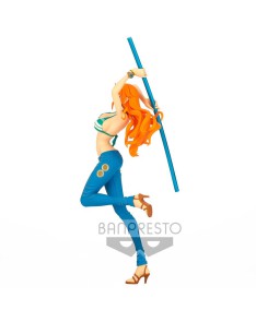 FIGURA NAMI LADY FIGHT ONE PIECE 20CM Vista 4