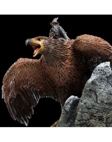 THE LORD OF THE RINGS GANDALF STATUE ON GWAIHIR 15 CM View 4