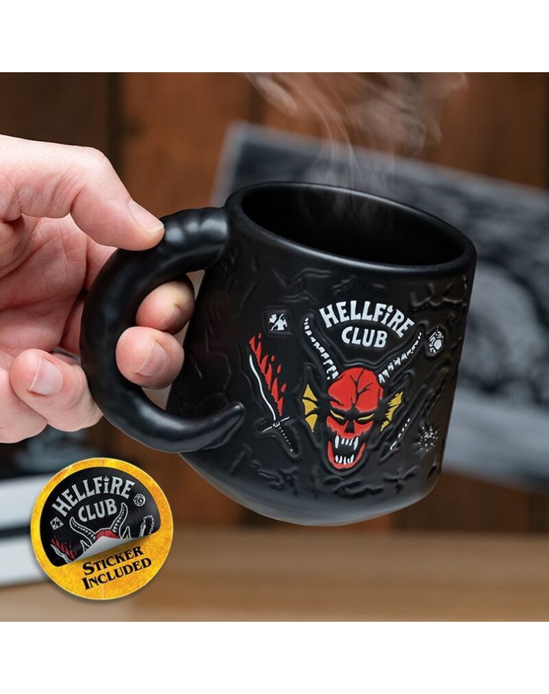 STRANGER THINGS HELLFIRE CLUB MUG Vista 2