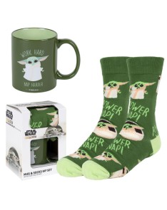 THE MANDALORIAN MUG AND SOCK GIFT SET