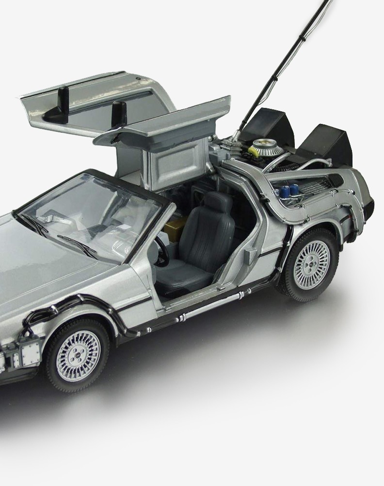 Coche Regreso al Futuro I - Réplica Delorean WELLY