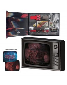 SET DE PAPELERÍA STRANGER THINGS EDICIÓN RETRO TV